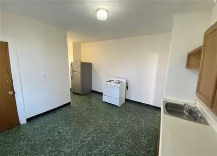 ***Apartment For Rent****