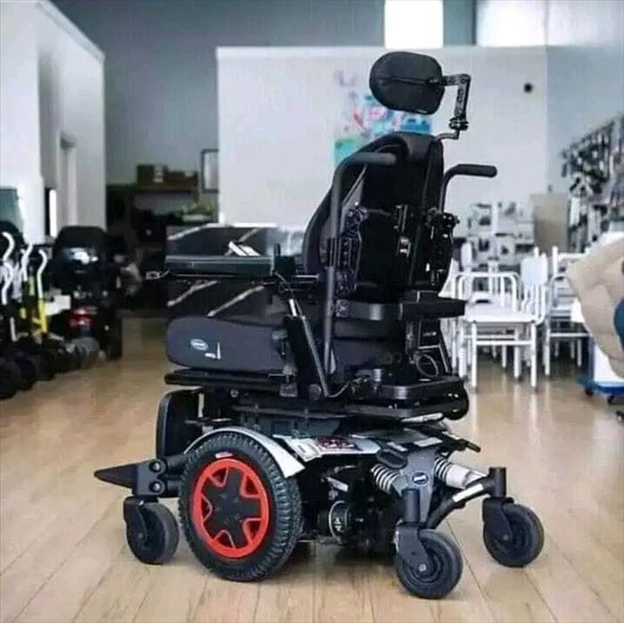 Eletronic Wheel Chair